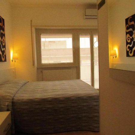 Buonarroti Guest House โรม ภายนอก รูปภาพ