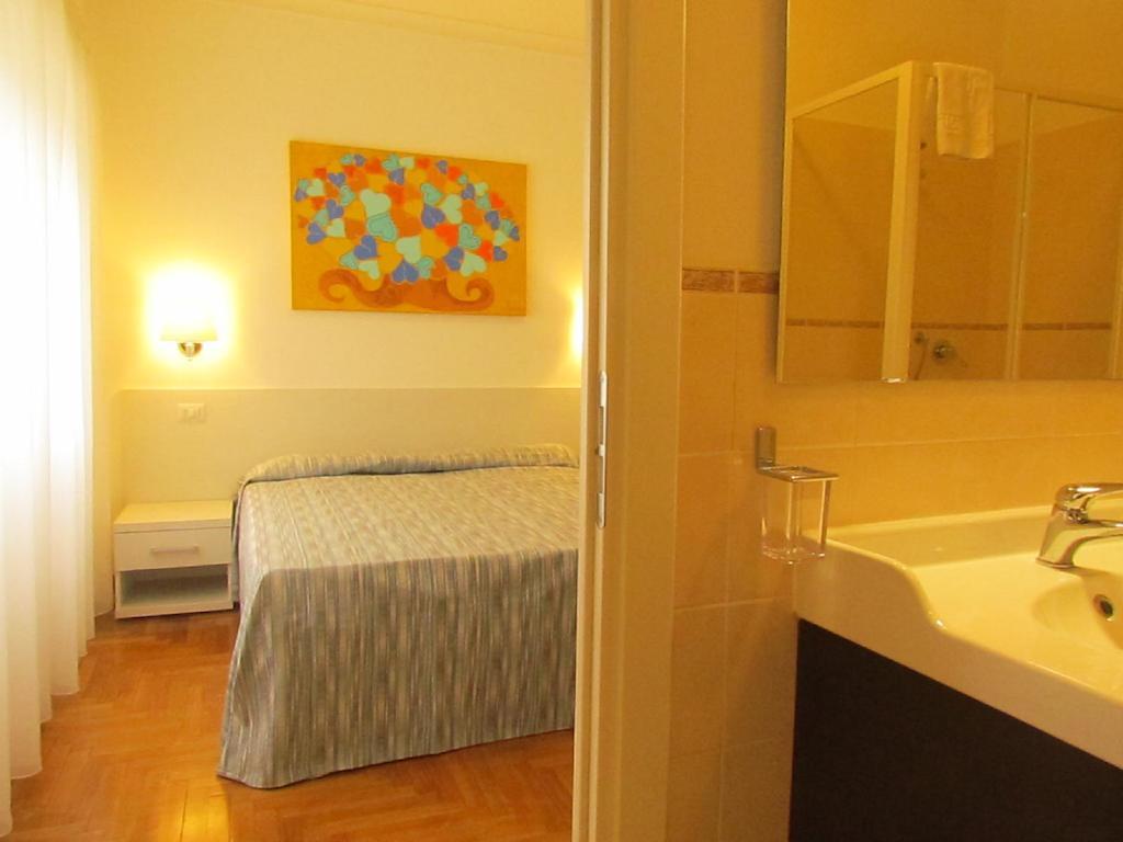 Buonarroti Guest House โรม ภายนอก รูปภาพ