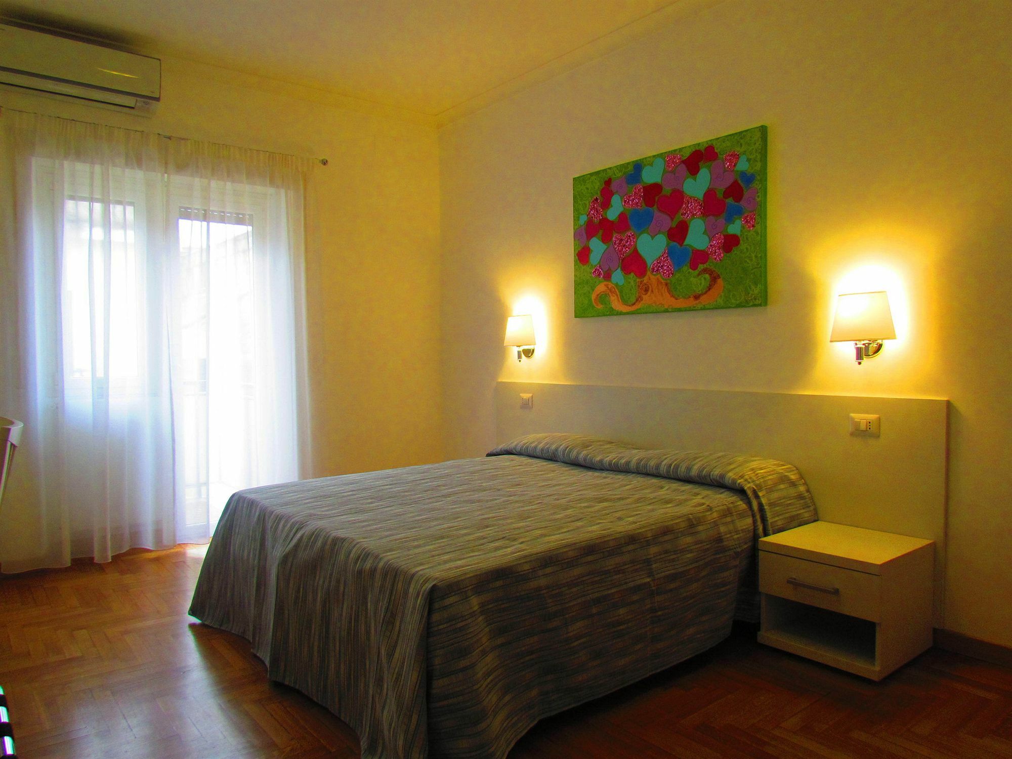 Buonarroti Guest House โรม ภายนอก รูปภาพ